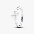 Sterling silver ring with white treated 193156C01-60 (High Resolution)