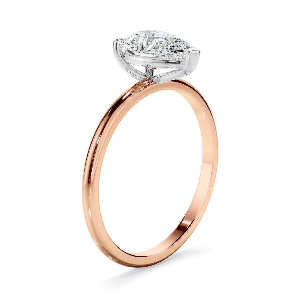 Pear cut diamond solitaire engagement ring - Rose gold