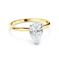Pear cut diamond solitaire engagement ring - Yellow gold
