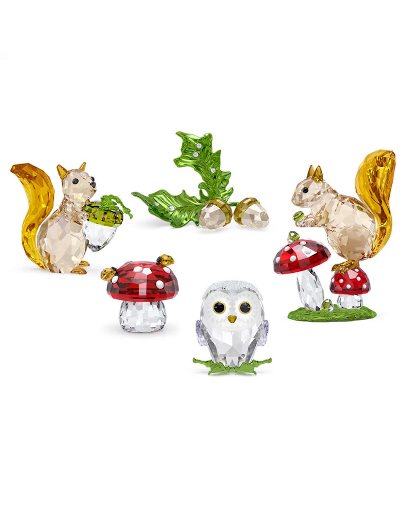 Idyllia Squirrel and Acorn