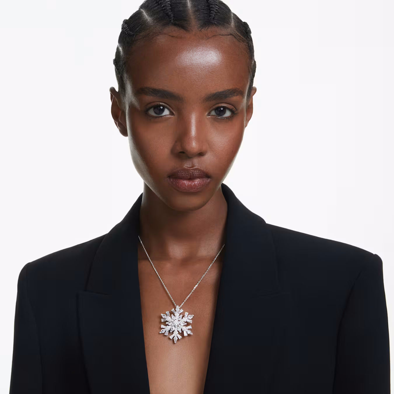 Idyllia Necklace Pendant and Brooch 5693226