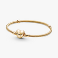 Gold Moments Snake Chain 14k Gold Bracelet w Heart Shaped Clasp 559522C00-19 (High Resolution)
