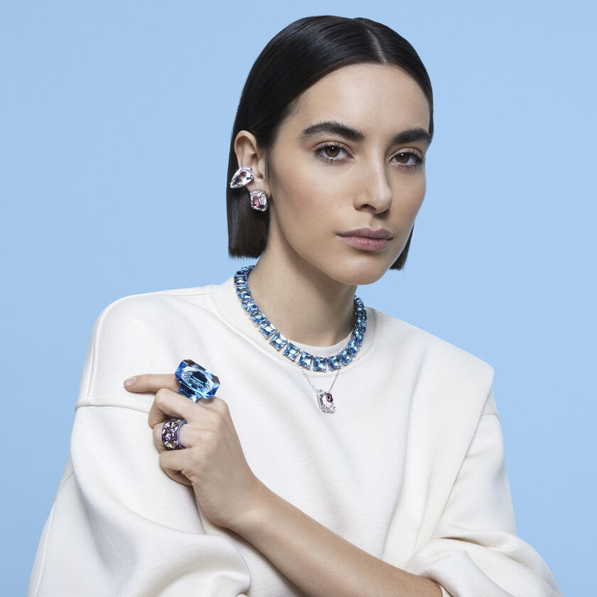 Mesmera Single Clip Earring 5600758