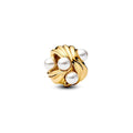 14k gold-plated charm with white lacquer 763915C01 (High Resolution)