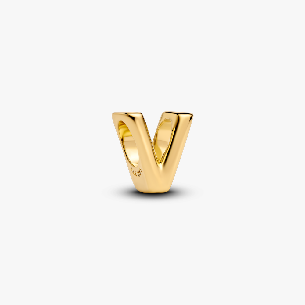 Letter V 14k gold-plated charm 763968C00 (High Resolution)