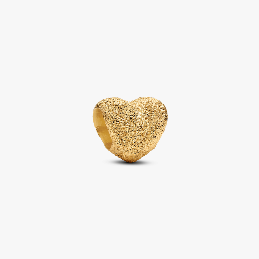 Textured heart 14k gold-plated mini char 764000C00 (High Resolution)