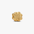 Textured clover 14k gold-plated mini cha 764047C00 (High Resolution)