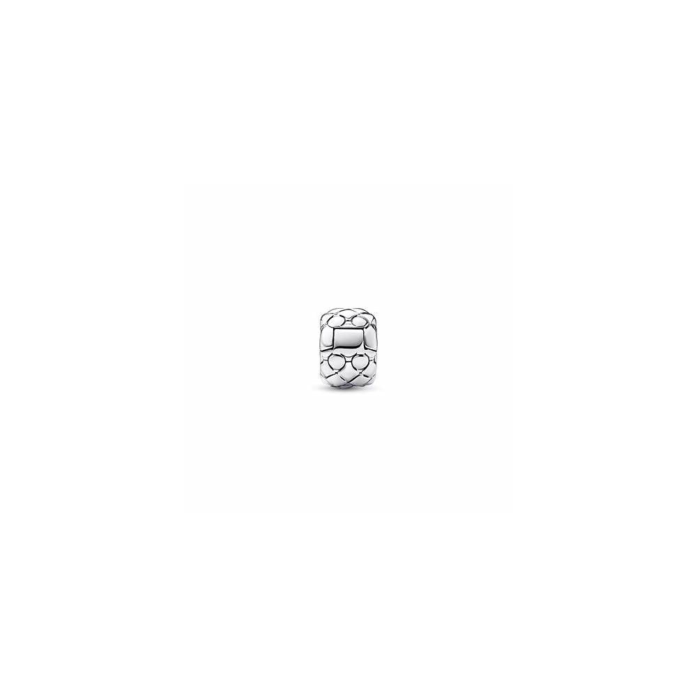 Studded Clip Charm| 792746C00 (High Resolution)