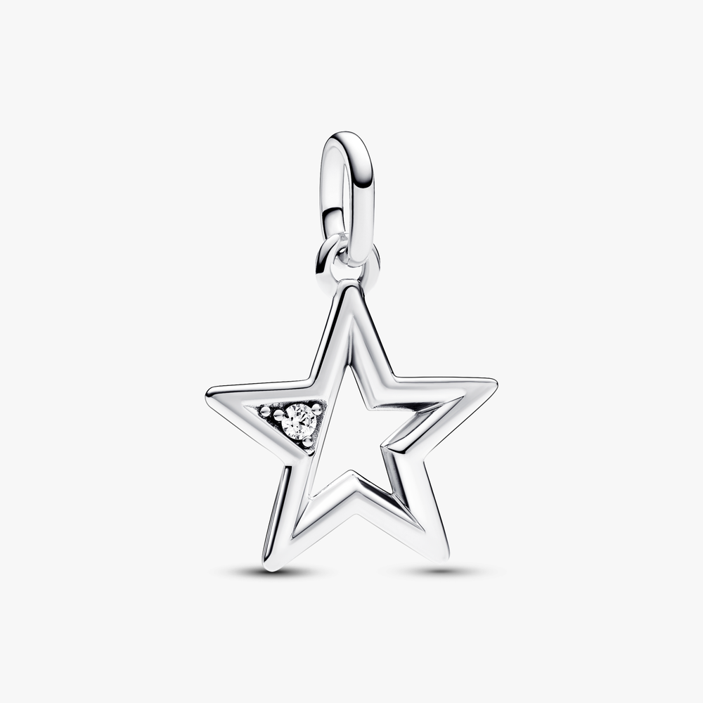 Star sterling silver medallion with clea 793032C01 (High Resolution)
