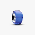 Sterling silver charm with blue Murano g 793105C00 (High Resolution)