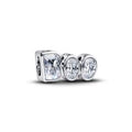 BOO sterling silver charm with clear cub 794060C01