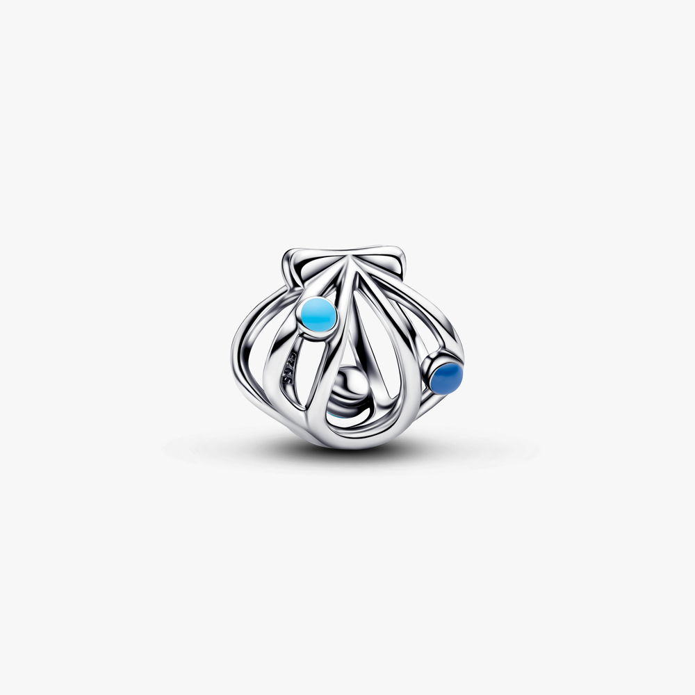 Openwork shell sterling silver charm with blue ena 794695C01 (High Resolution)