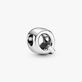 Letter Q Silver Charm 797471 (High Resolution)