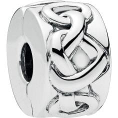 Knotted Hearts Silver Clip 798035