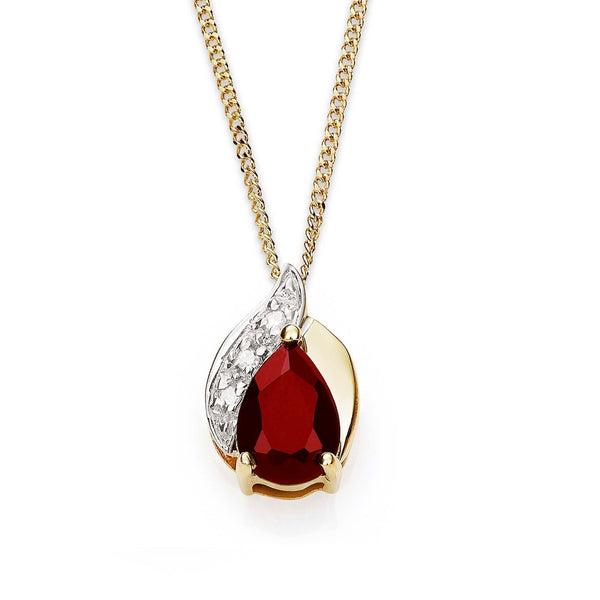 9ct gold garnet & diamond pendant