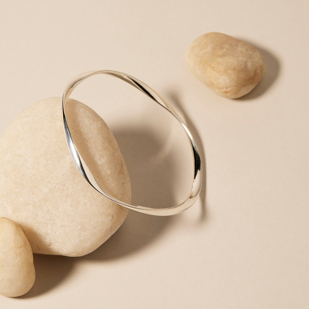 NAJO Garden of Eden Bangle - Silver B5136