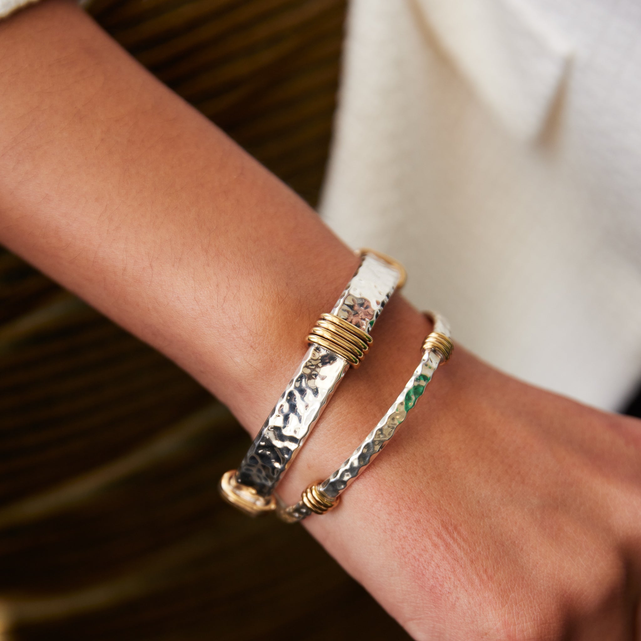 NAJO Tumbaga Amarres Wide Bangle B6130-68