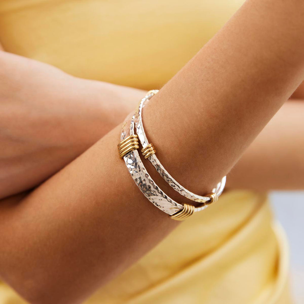 NAJO Tumbaga Amarres Wide Bangle B6130-68