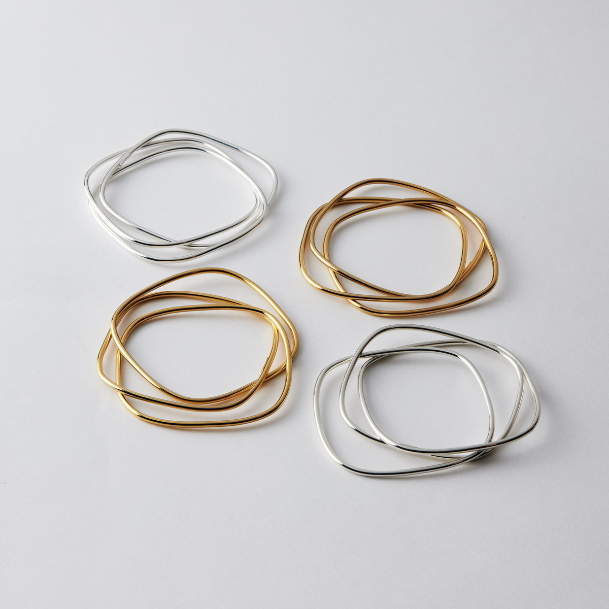 NAJO Galaxy Bangle Yellow Gold B7201