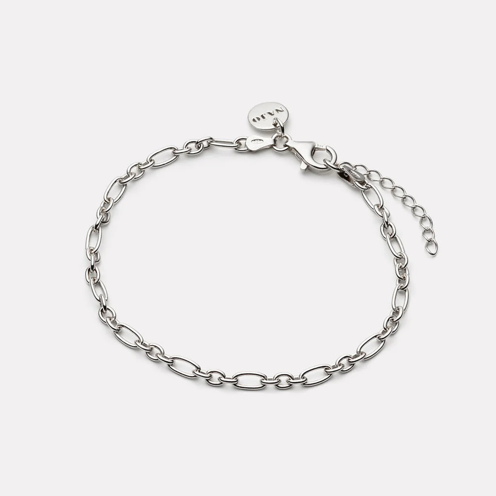 Daybreak Bracelet Silver oval link B7605
