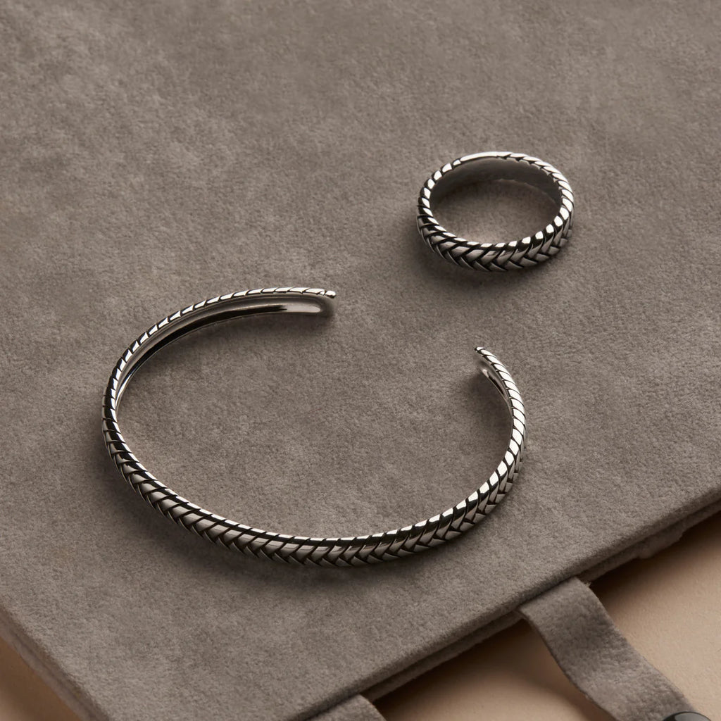NAJO Tessera Mens Oxidised Cuff (65mm) B9006