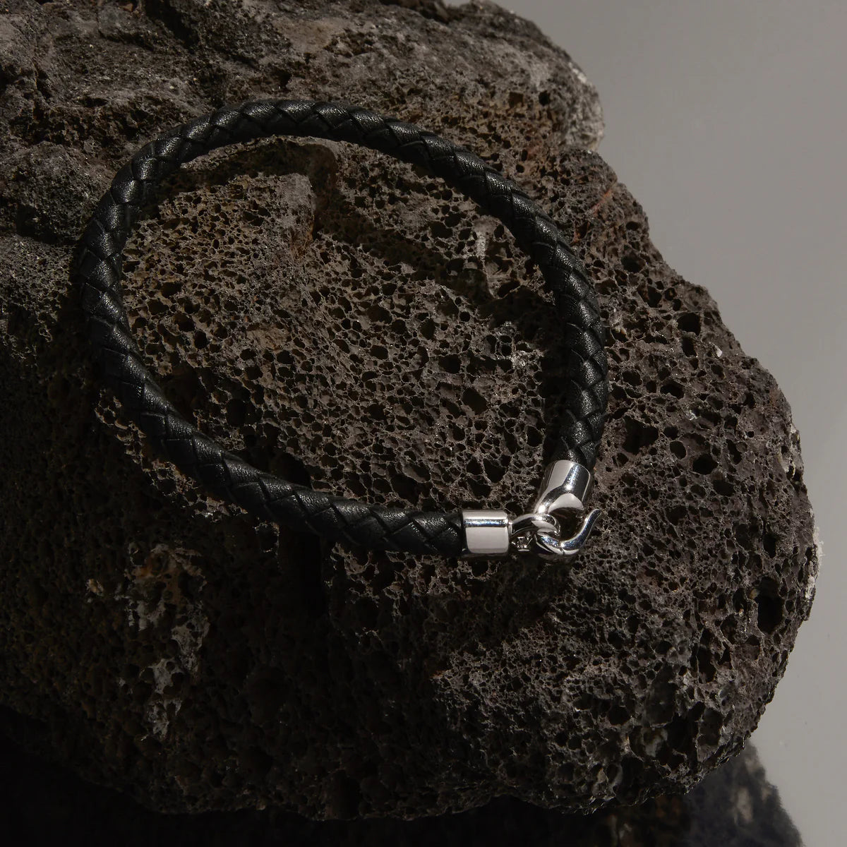 The Mariner Men’s Black Plaited Leather and Steel Bracelet B9016-23