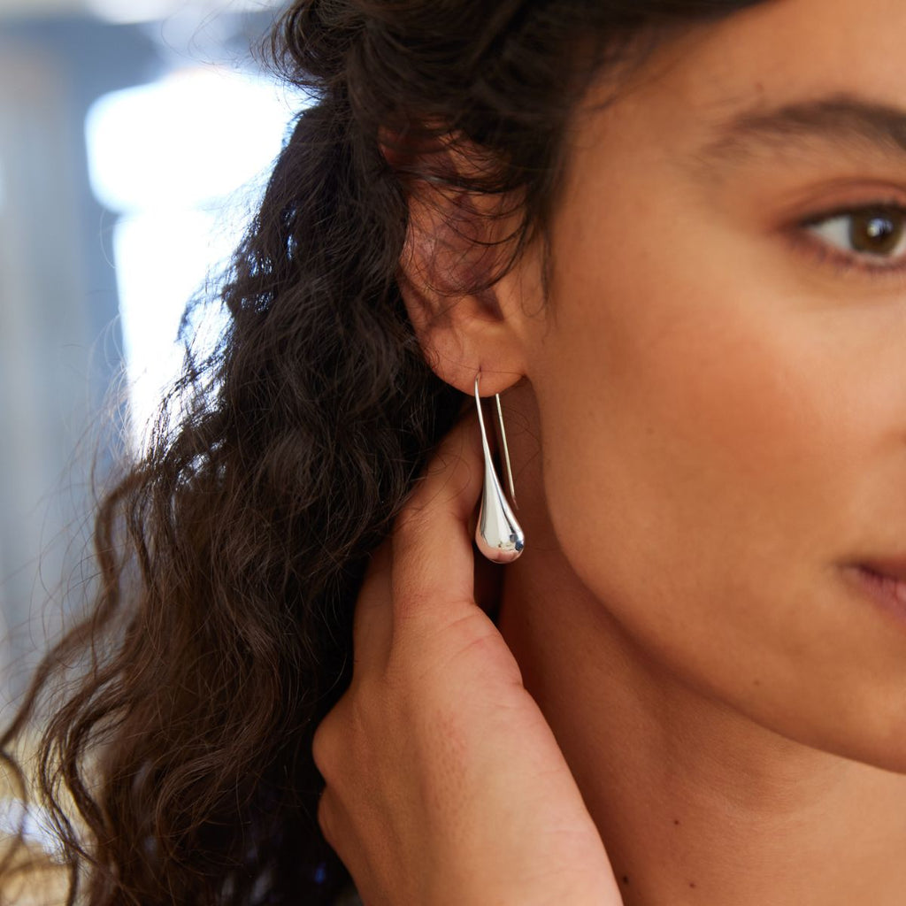 NAJO Weeping Woman Earring - Silver E0137