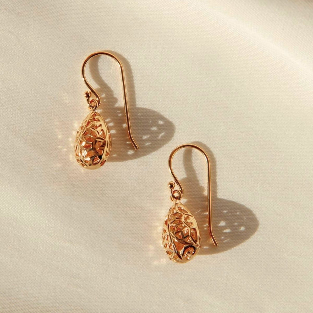 10x24mm yellow gold (14k 1mc) plated silver cutout teadrop on hook E3534