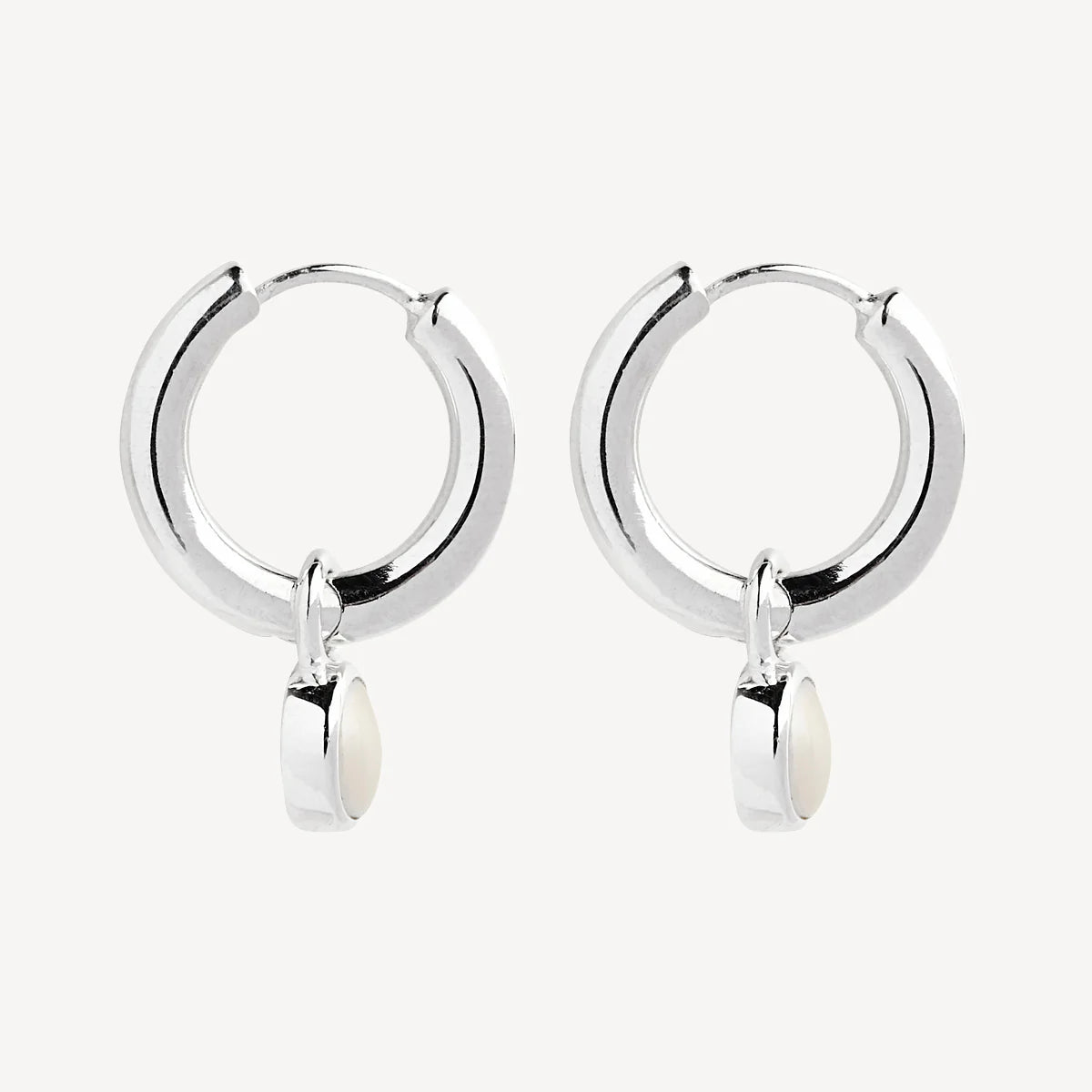 Heavenly Pearl Earring E6502