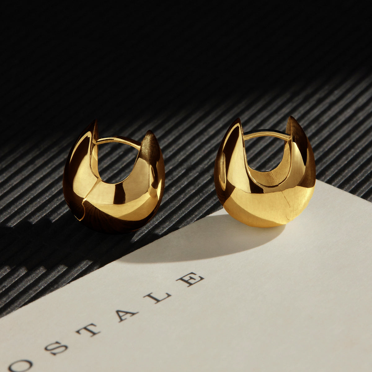 NAJO Mode Huggie Earring E6668