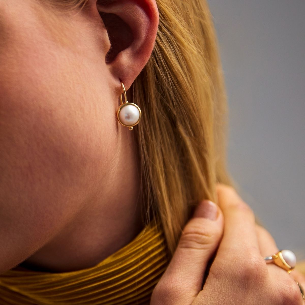 NAJO Garland Pearl Earring Gold Plated E6744