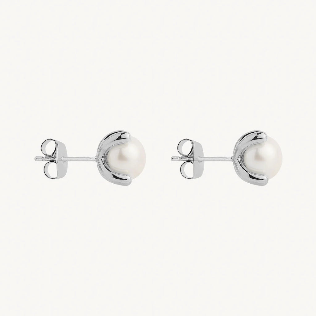 Moana Pearl Earring E7518