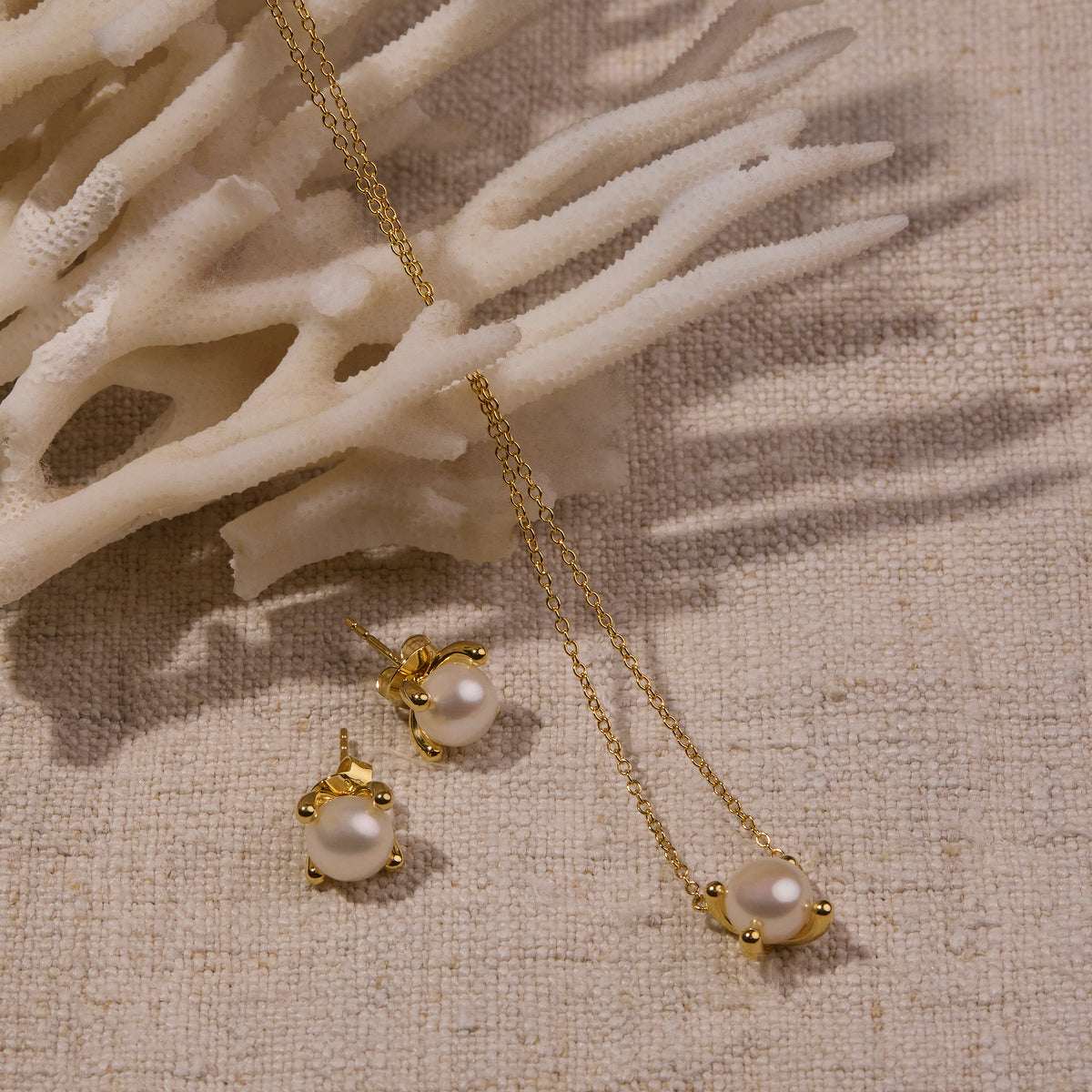 Moana Pearl Earring E7519