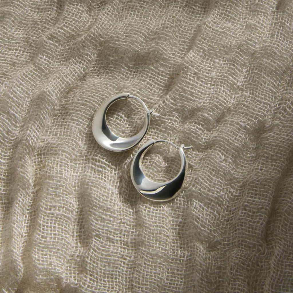 Rise Earrings Silver E7608