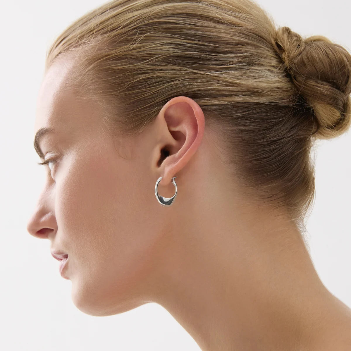 Rise Earrings Silver E7608
