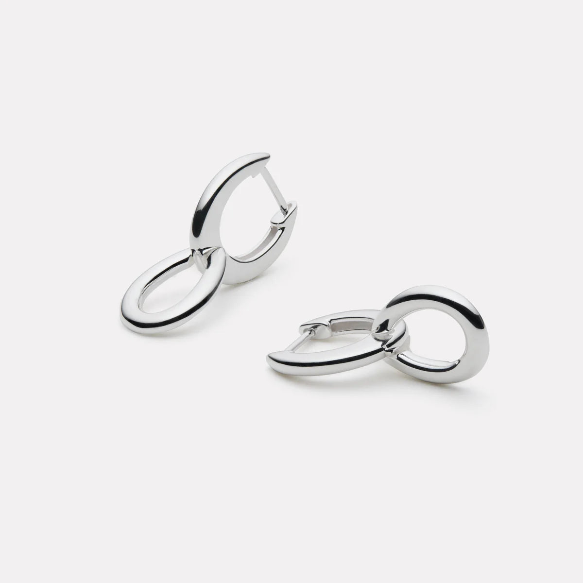 Astra Earrings E7649 Silver