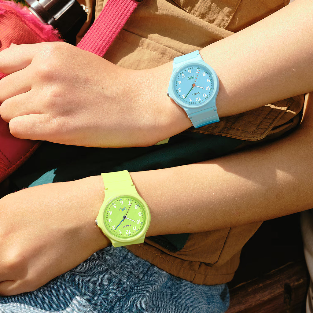 Casio Analogue, Green Face and Resin Band LQ24B-3B