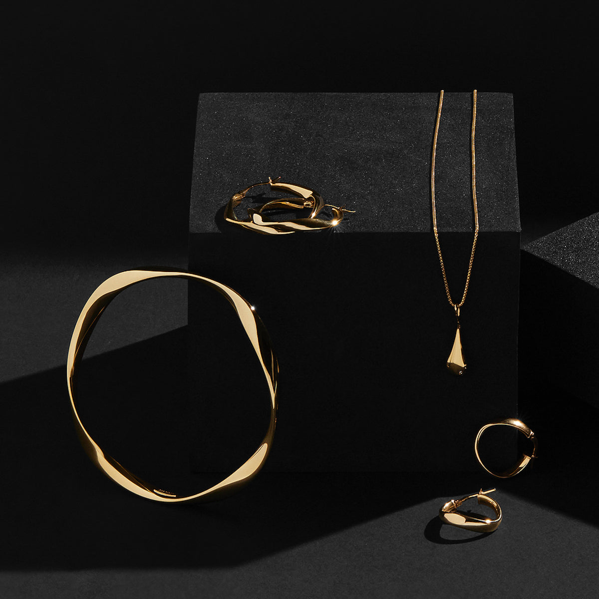 My Silent Tears Necklace - Yellow Gold Plated