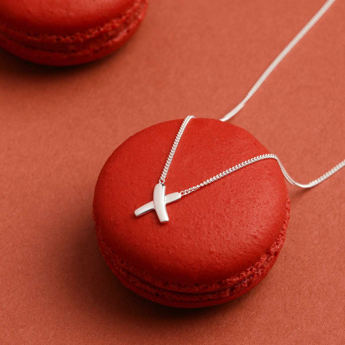 Bisous Necklace N7350