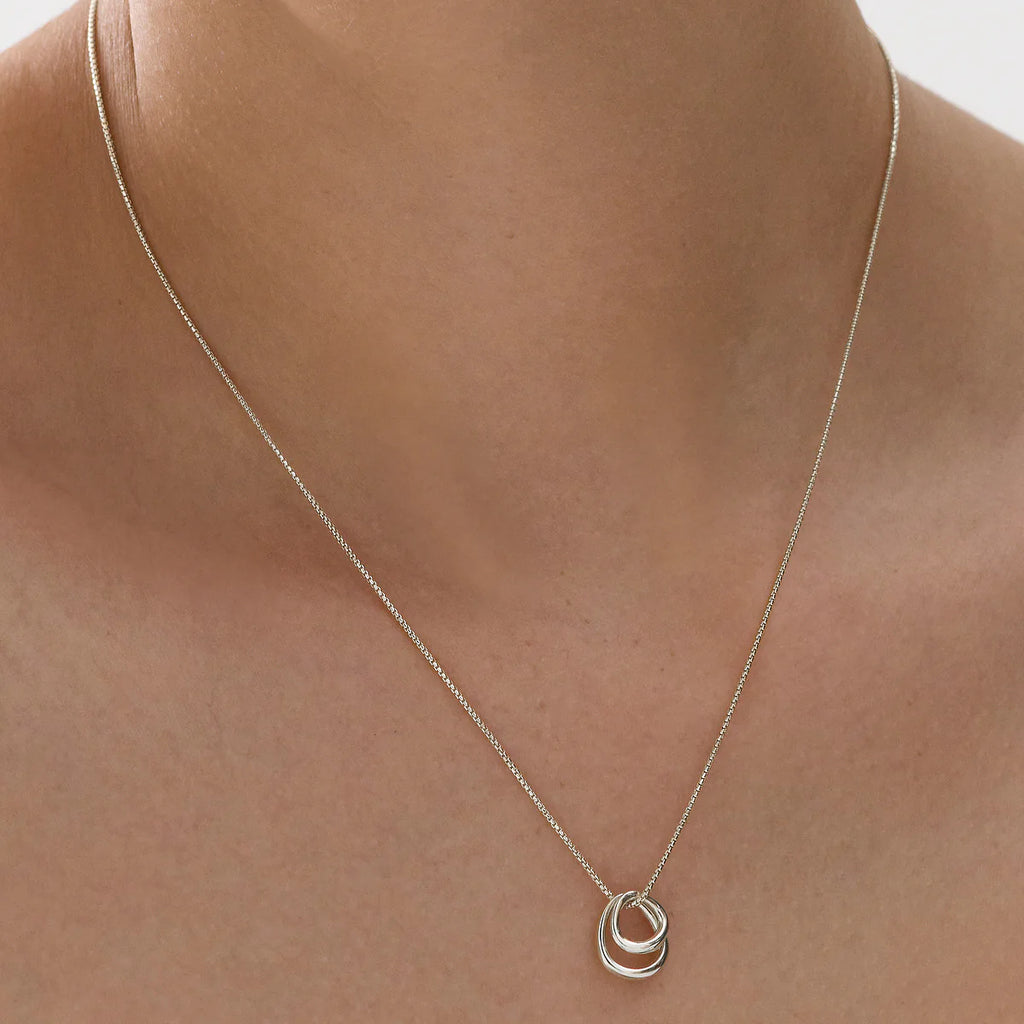 Whisper Necklace N7448