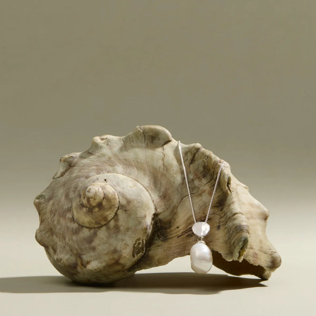 Ocean Drift Pearl Necklace N7641 Silver