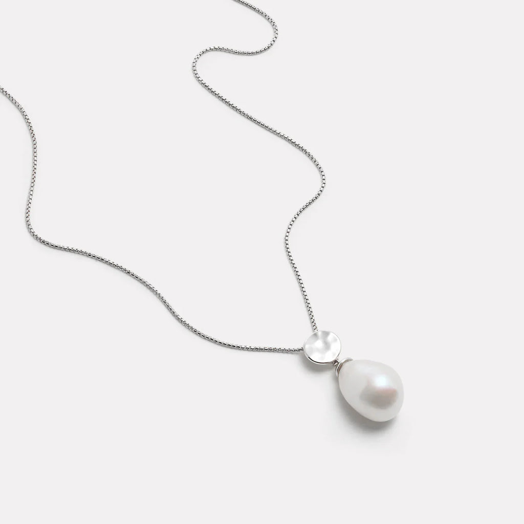 Ocean Drift Pearl Necklace N7641 Silver