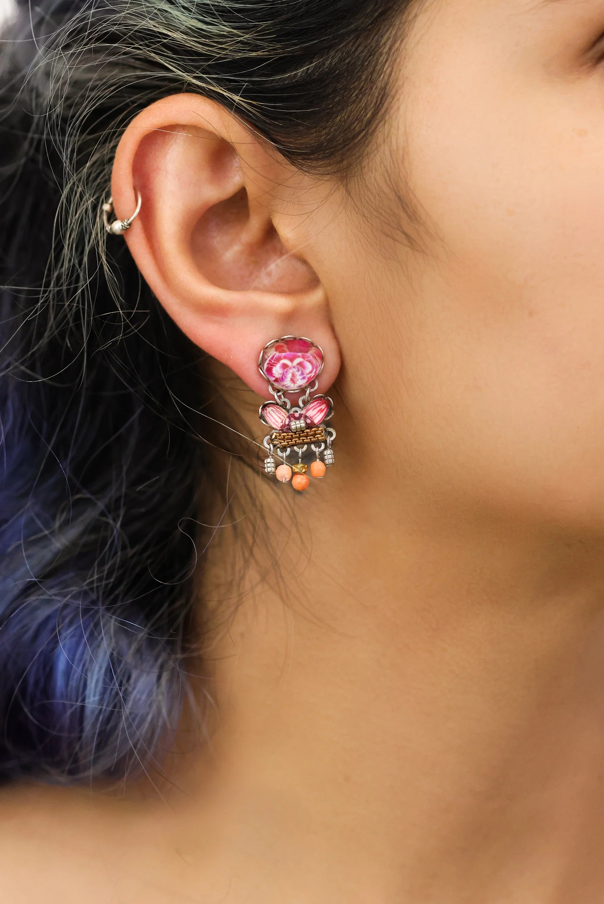 Ayala Bar Small Earrings Rose Embrace Set, Carol R2229