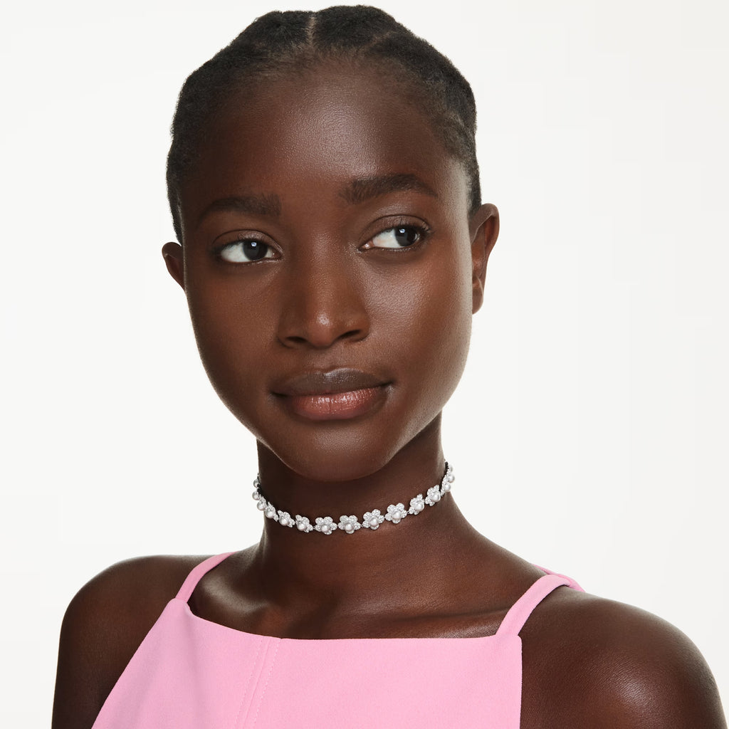 Ariana Grande x Swarovski choker Crystal pearl, Round cut, White, Rhodium plated 5751250