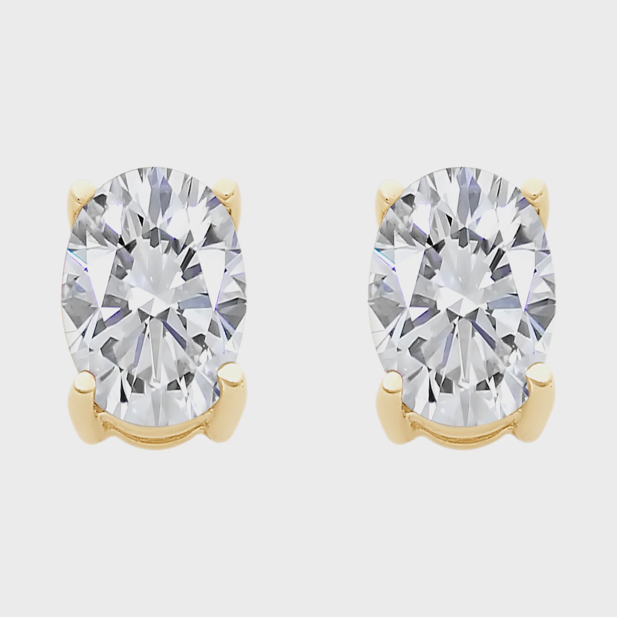 9ct Gold Cubic Zirconia Stud Earrings M3339