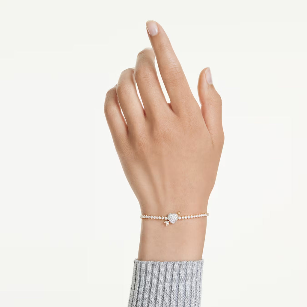 Idyllia bracelet Mixed cuts, Heart with arrow, White, Gold-tone plated 5744061