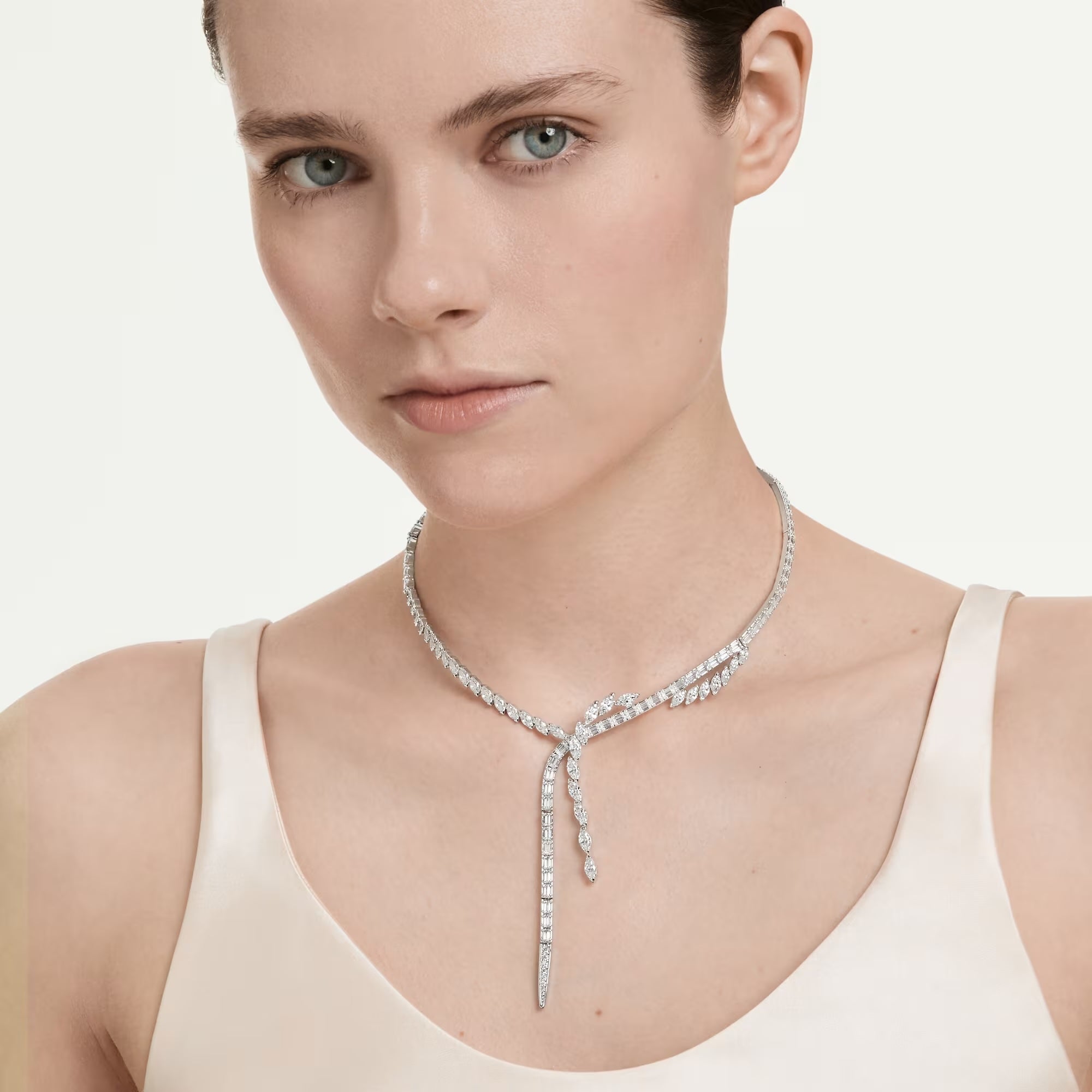 Mesmera Y necklace Mixed cuts, White, Rhodium plated 5748652