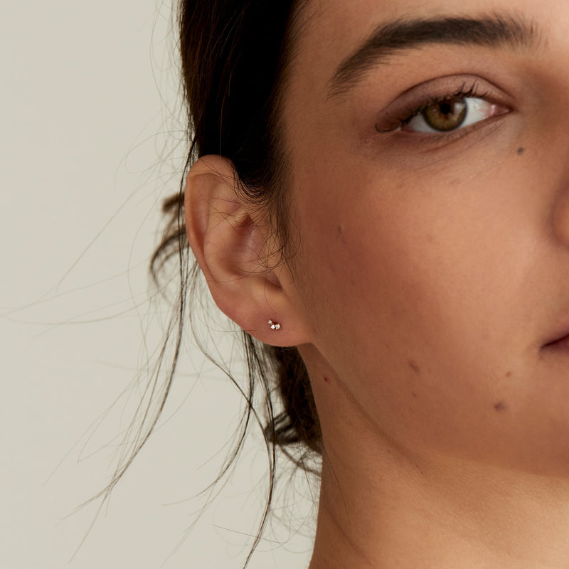 Ania Haie 14kt Gold Stargazer Triple Natural Diamond Single Labret Earring
